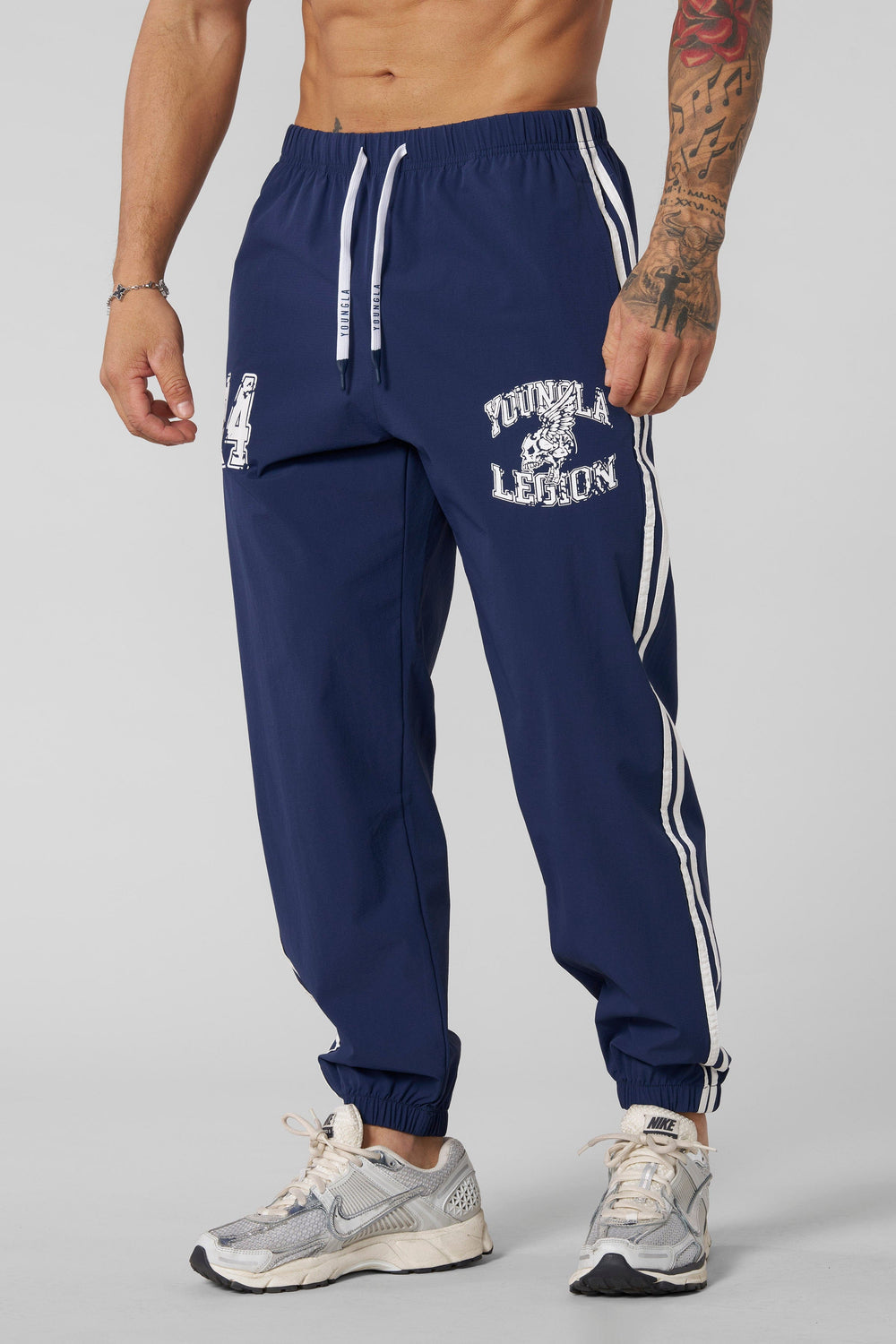 Pantalones deportivos Legion
