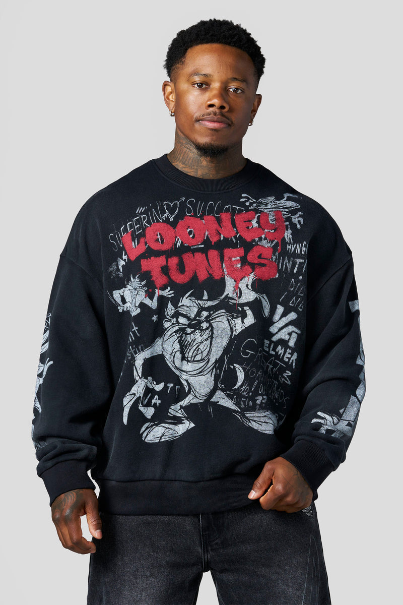 Sudaderas con cuello redondo y grafitis